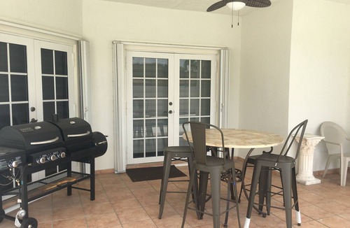 Miami Lakes House | Large Home to enjoy the Miami life!