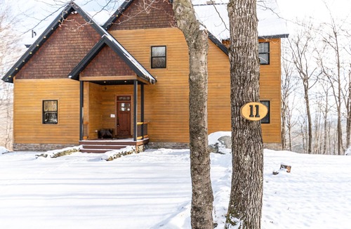 Sunday River Area House | Large Lodge with Hot Tub, Views