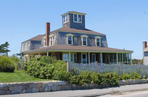 Brant Rock House | Large Oceanfront Home in Exclusive Brant Rock Section of Marshfield - Sleeps 10