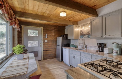 San Juan River Village House | Last-Minute Summer Escape! Book an August Stay by 7/31 for 15% Off