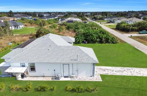 Lehigh Acres Apartment | Lehigh Oasis Private Studio with King Bed