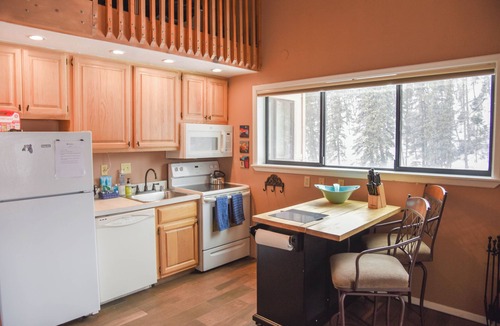 Red River Condo | Lift's West #216 - Red River Den