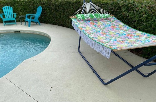 Hobe Sound House | Lilly Pulitzer inspired cottage in the beautiful beach town of Hobe Sound, FL.