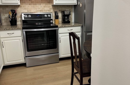 Lincoln Condo | Lincoln, NH: Monthly Ski Season Rental -Loon & Cannon, Swim, Hike- White Mtns