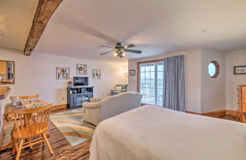 Lincolnville Apartment | Lincolnville Studio with Ocean-View Balcony!