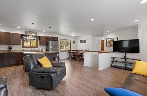 Hill City House | Lind Camp