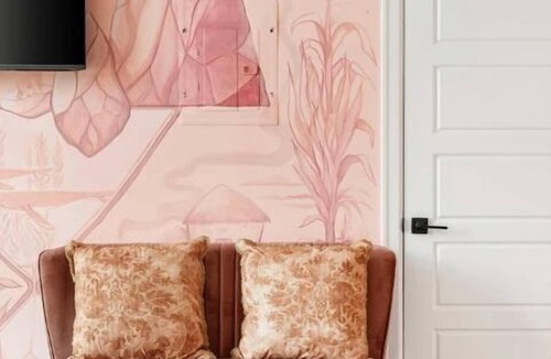 Civic Center Apartment | Lindee Zimmer Art Suite 208