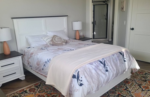 Torrington House | Linden's Peaceful Paradise