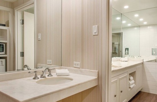 Cheyenne Hotel | Little America | Prime King | Prime Comfort, High-End Ease | 2 Units
