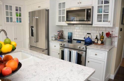 Old Orchard Beach House | Little Miss Cottages - 68 East Grand Luxury Condo