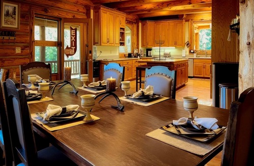 Somerset House | Little Robinson Lodge – Rustic Charm & Wilderness