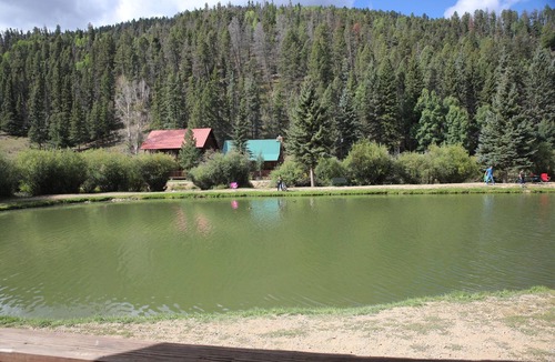 Red River Cabin | Located on our Private Fishing Pond
