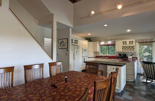 Meredith House | Lookout point on Lake Wicwas