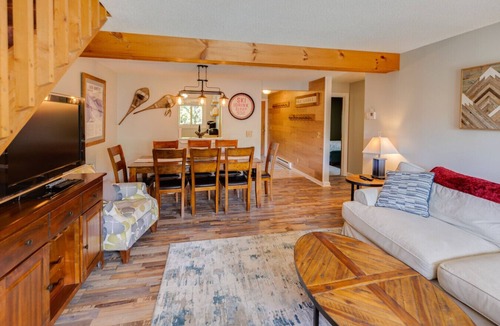 Lincoln Condo | Loon Mountain Condo- Walk to Main Street!