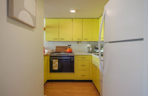 Lincoln Condo | Loon Mountain View 3BR, AC, Hot Tubs, Indoor Pools, Tesla Charger