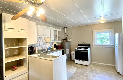 Orleans Apartment | Lovely 2BR in Heart of Northeast Kingdom
