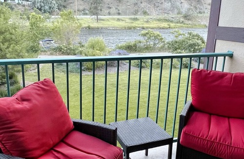 Okanagan-Similkameen Apartment | Lovely 3-bedroom Condo in the heart of Okanagan Falls