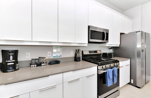 Reunion Hotel | Lovingly Styled Condo near Disney with Resort & Waterpark Access - B46-129