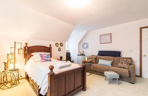Parma House | Luba's Peaceful Bedroom