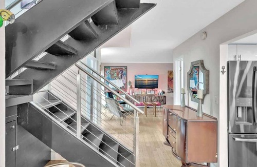 Coconut Grove House | Lush 2BR Tropical Escape in Vibrant Coconut Grove