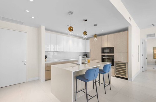 Singer Island Apartment | Luxe 2BR 2.5BA Ocean View Condo in Amrit Resort