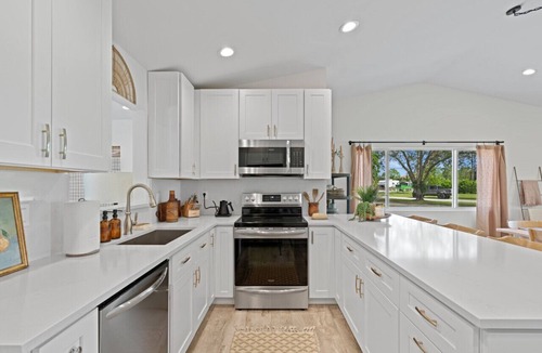 Palm Beach Country Estates House | Luxe Golden Hour, Pool, Pickleball, Grill, GameRm