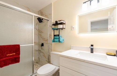 Miami Gardens House | Luxury Retreat Near Hard Rock