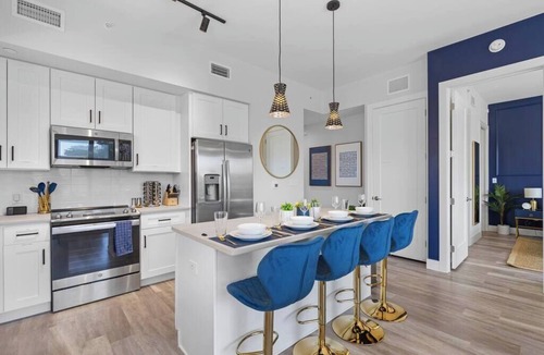 West Palm Beach Apartment | Luxurious Brand-New Coastal 2 Bedroom