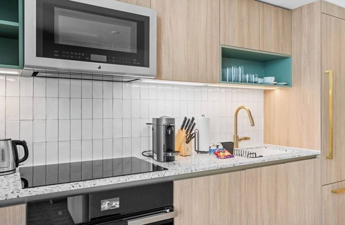 Downtown Miami Apartment | Luxury 2-Bdrm Condo in the Heart of Downtown Miami