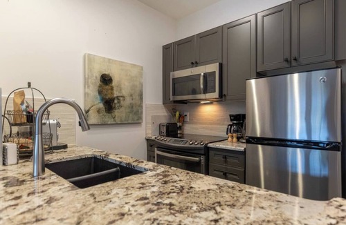 East Kootenay Condo | Luxury 2 Bedrooms Right On The Slopes