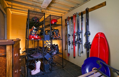 Aspen Condo | Luxury 2 BR/3 BA Condo - #419 Walk to Lifts and Downtown