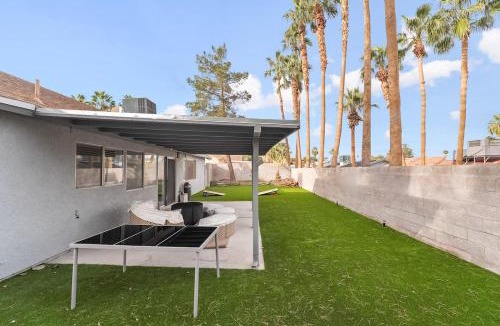 Almont Apartment | Luxury 3 bedroom Newly renovated home