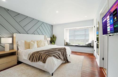 Cypress Gardens House | Luxury 3BR with Private POOL & GAME ROOM, only 4 MIN to LEGOLAND