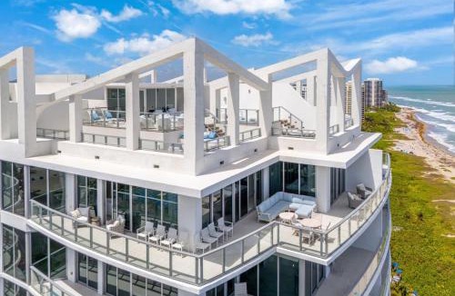 Singer Island House | Luxury 7M Penthouse in Amrit 3BR 3BA Oceanfront