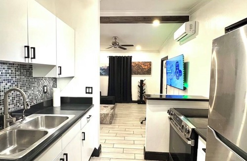 West Park Apartment | Luxury Beach Stay Near Hollywood & Miami Hotspots