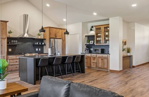 Sturgis Apartment | Luxury Black Hills Home with Views