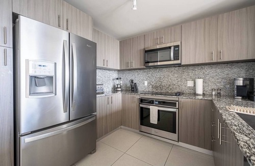 Doral Condo | Luxury Condo - 2B/2B with Amazing Skyline View