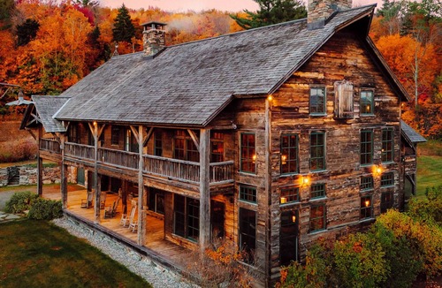 Londonderry House | Luxury Custom Built Post and Beam