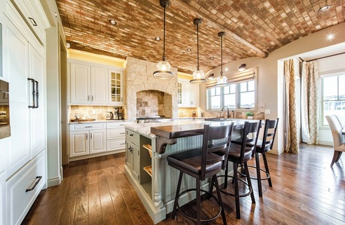 Southwest Edmonton House | Luxury Dream Home-FireTable-KingBed-EV-BBQ-GamesRm