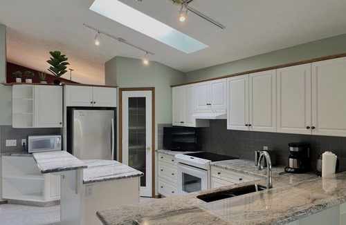 Arbour Lake House | Luxury Estate Bungalow in Lake Community