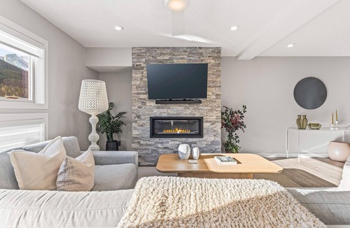 Three Sisters Mountain Village House | Luxury Executive Rental