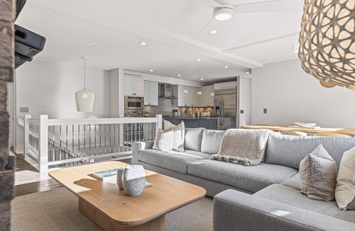 Three Sisters Mountain Village House | Luxury Executive Rental