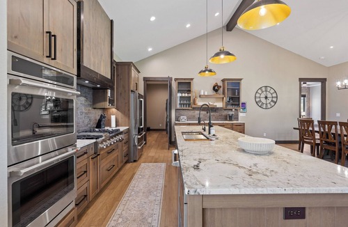 Sturgis House | Luxury Golf Course Retreat