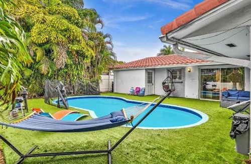 Hollywood Hills House | Luxury Heated Pool Villa Hollywood Beach & Casino