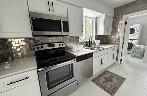 Highland Lakes House | Luxury home in a gated community near Aventura Mall
