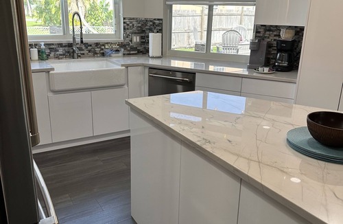 West Palm Beach House | Luxury Home only 3 miles from Rapids Waterpark!
