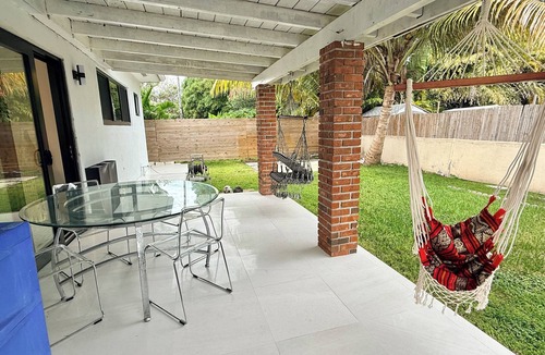 Surfside House | Luxury Home Walk to Beach Near Miami Beach Family Friendly