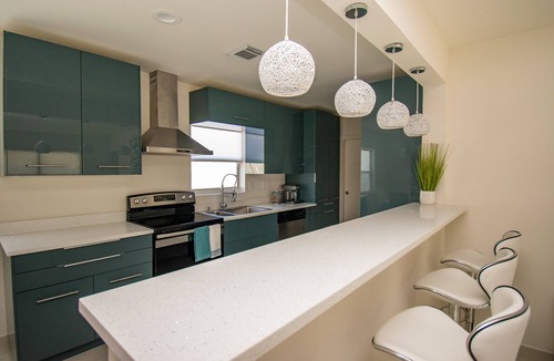 Royal Poinciana House | Luxury House close to donwtown, hard rock and beach