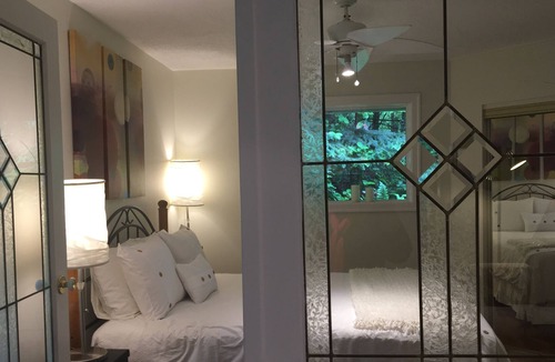 Cobble Hill House | Luxury House in The Trees