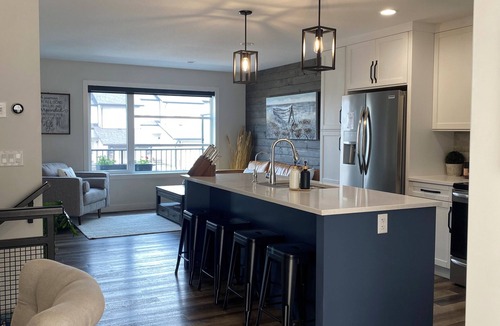 Sylvan Lake House | Luxury Lakeview Townhome in Sylvan Lake with a private backyard oasis.